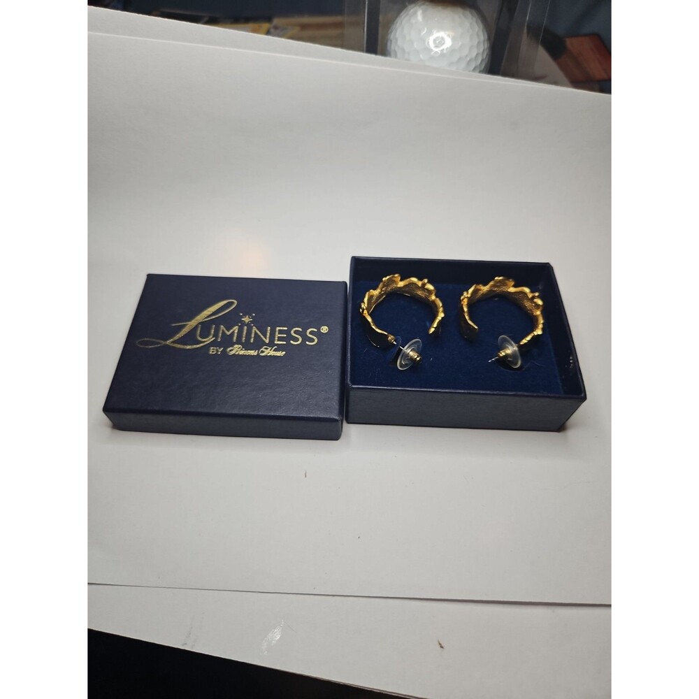 Vintage Princess House Luminess Gold Tone Animal Ear Rings NIB